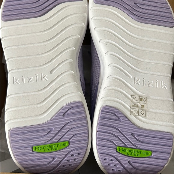 Kizik Women's Light Purple Sneakers - Picture 3 of 6